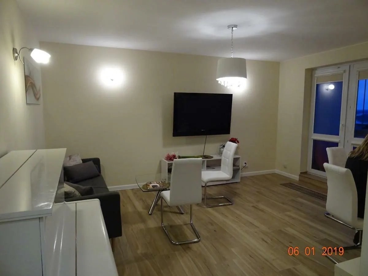 Apartmán Apartament Kwiatkowskiego Varšava
